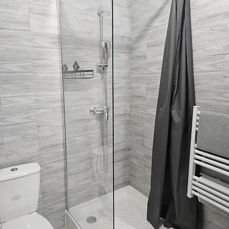 T2 Moderne, Calme Et Entierement Renove. Apartment Beziers Exterior photo